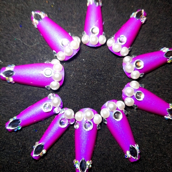 Hand Crafted Other - Press on, Mermaid pearl, diamond nails, long Length, pearl purple